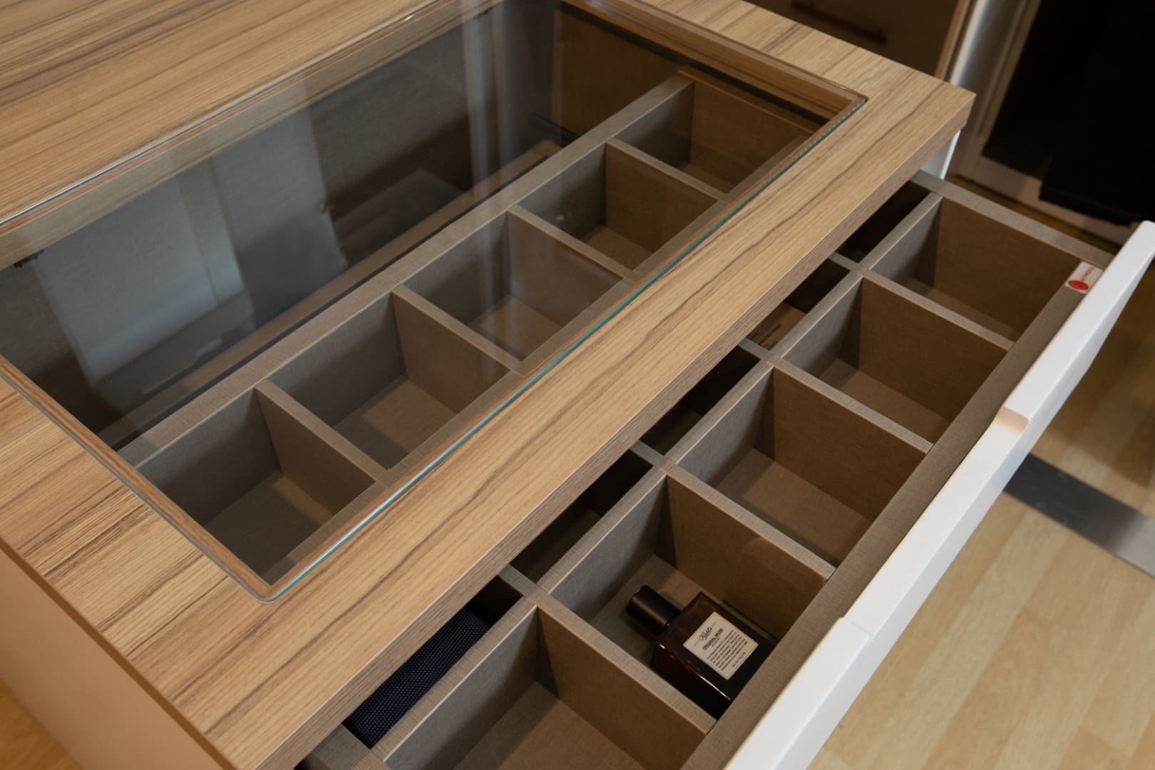 art modul mueble madera